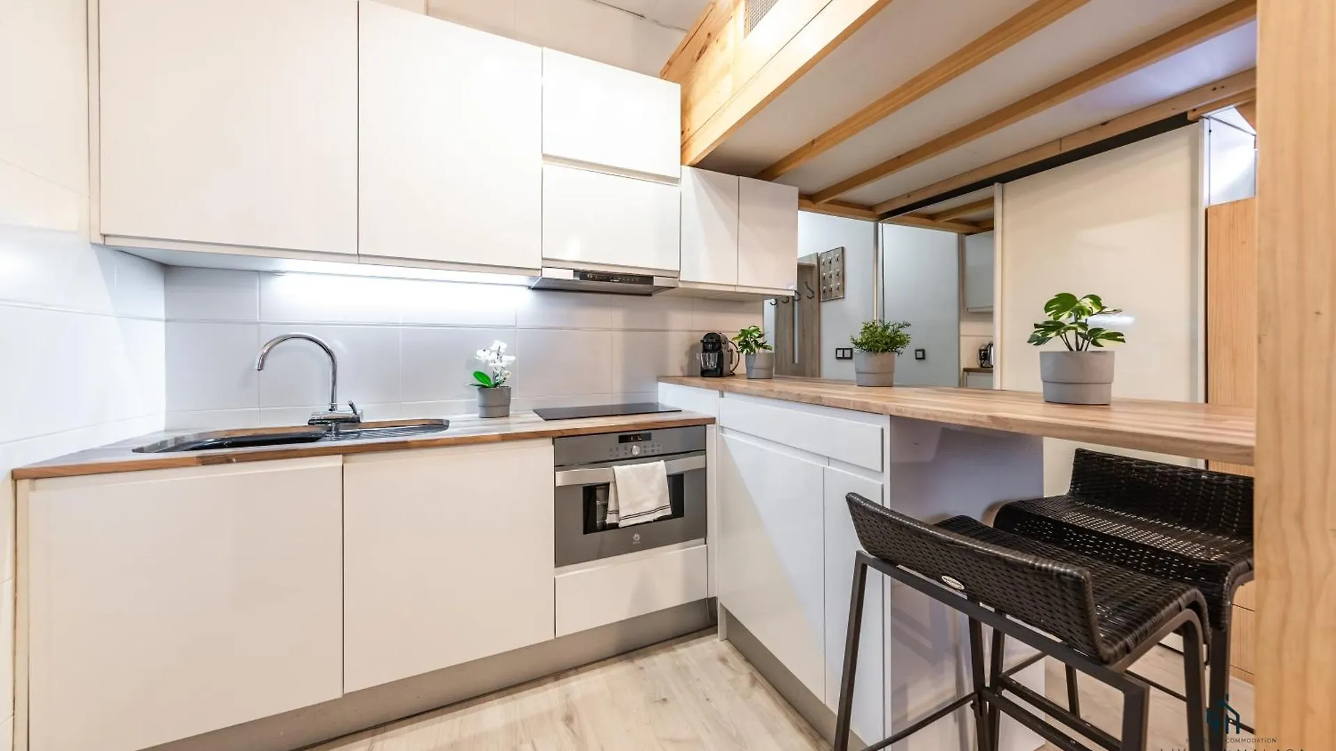 Living4Malaga Woodland Oasis Apartment